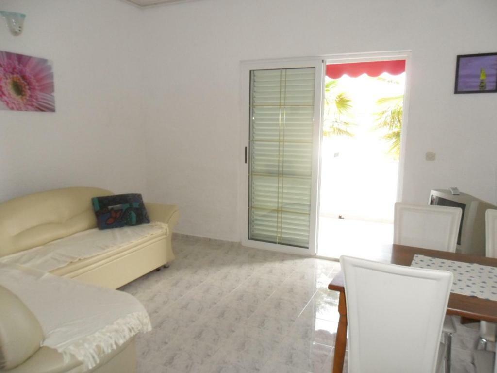 Apartman Kartec Krk Town Kültér fotó