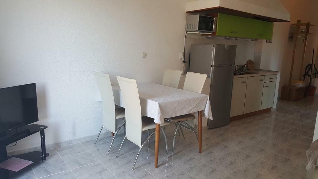 Apartman Kartec Krk Town Kültér fotó